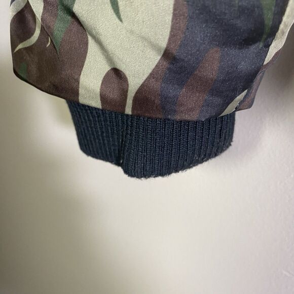 Lurking Class Jacket Mens  Large Green Camo Full Zip Skull Skeleton Adult - Picture 8 of 16